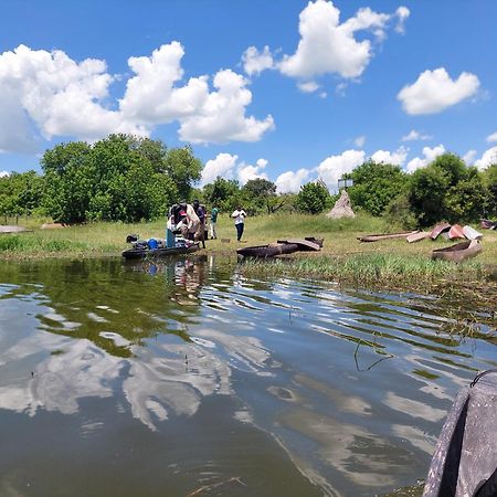 Golentle Home Stay Maun Eksteriør billede